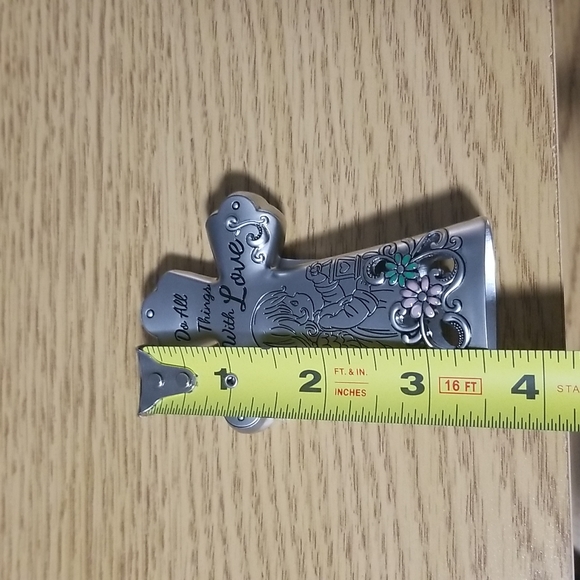 Precious Moments Cross Deco - Do All Things With Love(2016) - Picture 7 of 11